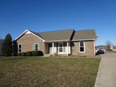Main picture of 1729 Crestview Dr