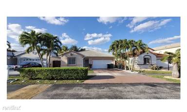 Main picture of 15891 SW 82nd St