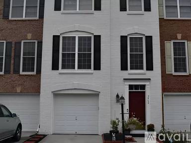 Main picture of 2460 Terra Cotta Cir