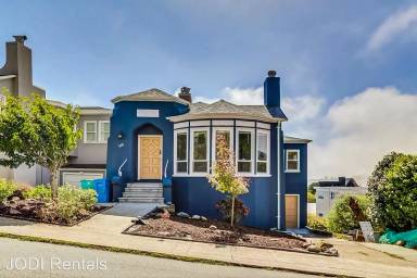 Main picture of 785 Mangels Ave