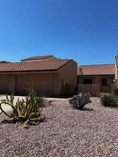 Main picture of 1630 N El Camino Dr