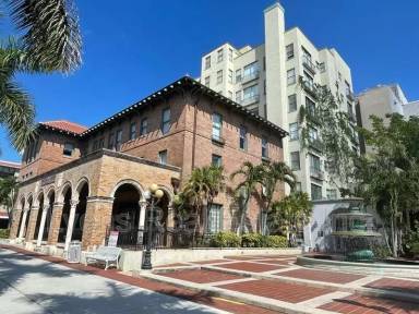 Main picture of 2310 First St Apartments