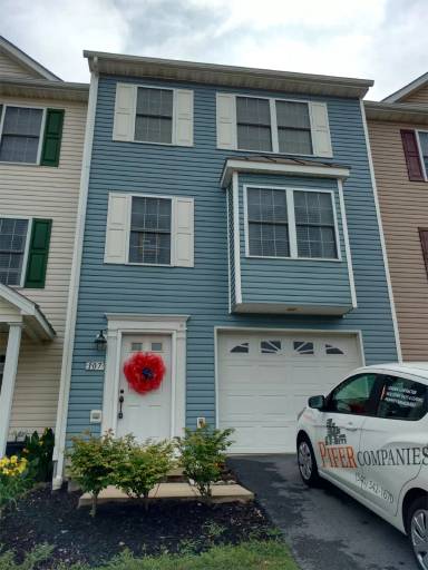 Main picture of 107 Scirocco Ln