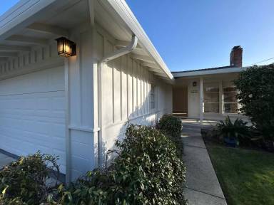 Main picture of 1277 Lindell Dr
