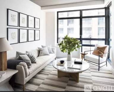 Main picture of The Halo Long Island City