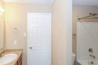 Main picture of 612 N Mulberry St