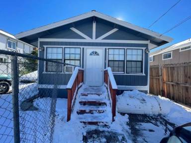 Main picture of 42576 Moonridge Rd