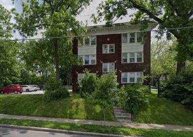 Main picture of 1317 W 39th St