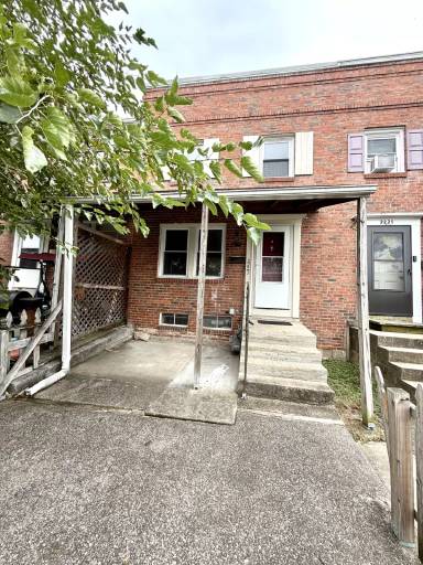 Main picture of 2227 Kensington St