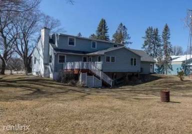 Main picture of 7552 11th Ave NW