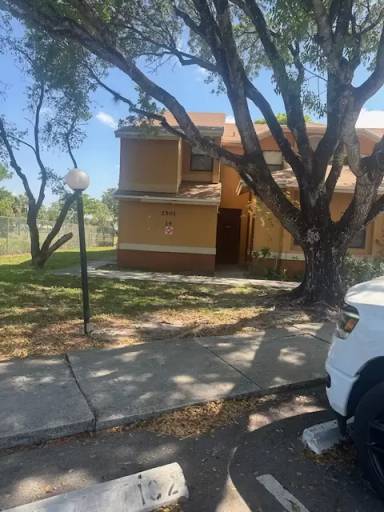 Main picture of 2501 NW 56th Ave
