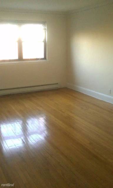 Main picture of 7238 Yellowstone Blvd