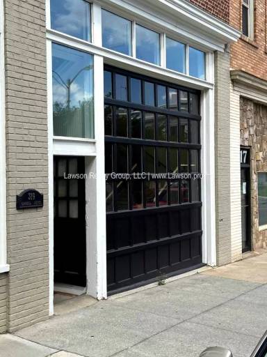 Main picture of 319 Campbell Ave SW