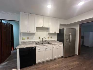 Main picture of 507 Colonial Cir