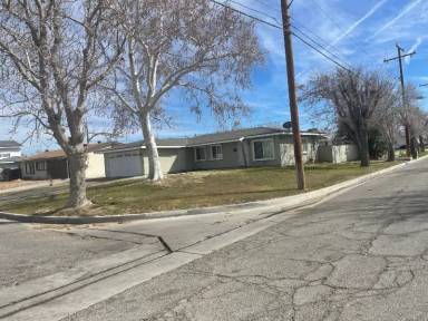 Main picture of 332 Langhorn St