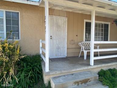 Main picture of 8325 Kittyhawk Ave
