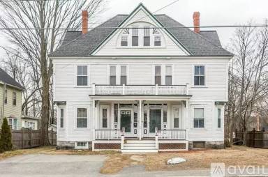 Main picture of 94 Middlesex St