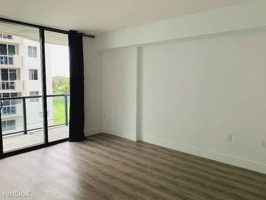 Main picture of Cassa Brickell