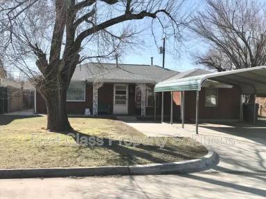 Main picture of 2108 SW 61st St