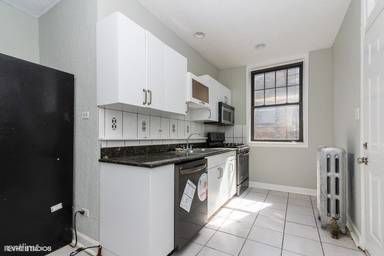 Main picture of 1705 W Wallen Ave