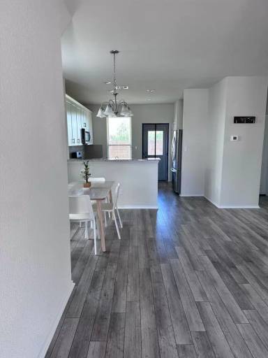 Main picture of 508 Black Alder St