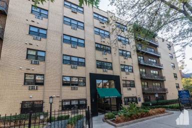 Main picture of Barry Apartments