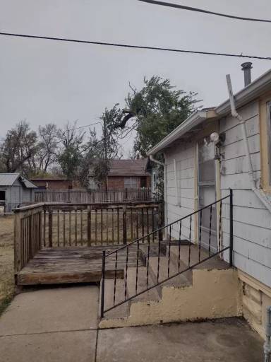 Main picture of 711 W 11th Ave
