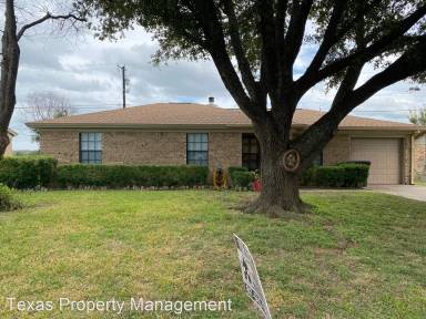 Main picture of 1413 Berry Dr