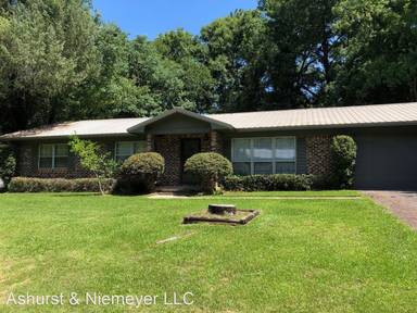 Main picture of 697 Johnson Ave