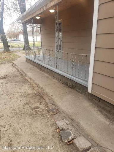 Main picture of 2006 Missouri Ave