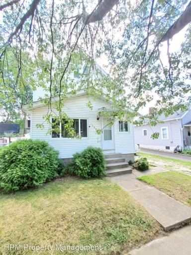 Main picture of 1268 Tampa Ave