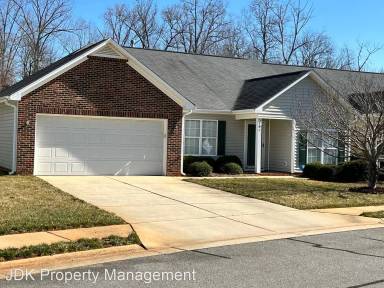 Main picture of 5101 Hawfields Crossing Ln