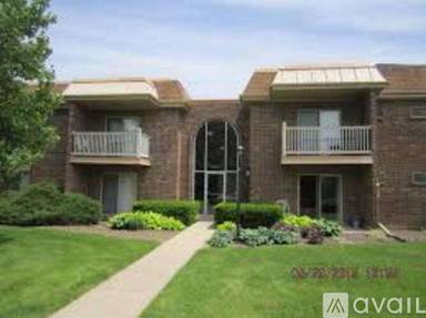 Main picture of 2407 N Kennicott Dr