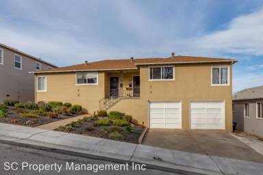 Main picture of 110 43rd Ave