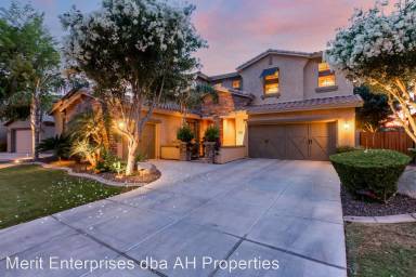 Main picture of 4400 S White Dr