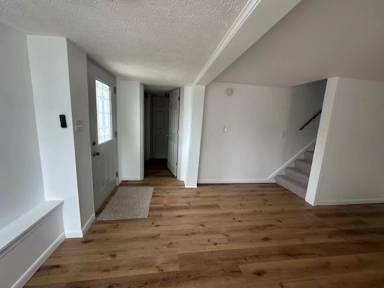 Main picture of 1 Strebor Rd