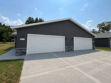 Main picture of 2501 Minnesota Ave & 2905 Patch St Apartments