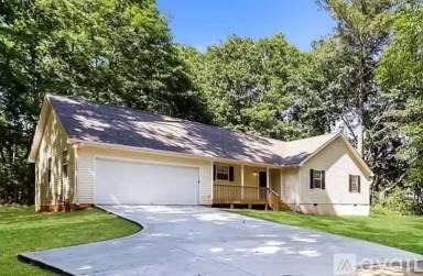 Main picture of 3494 Carlisle Ct SE