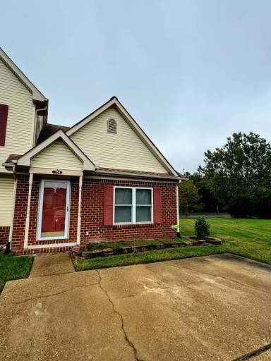 Main picture of 724 Brisa Ct