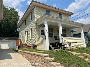 Main picture of 614 W 16th St