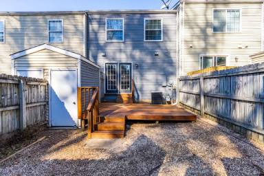 Main picture of 205 Rosebrooks Dr
