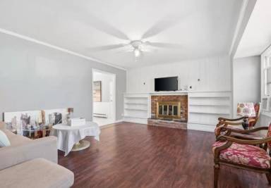 Main picture of 11 Glenwood Rd