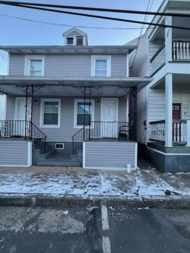 Main picture of 20 Main St
