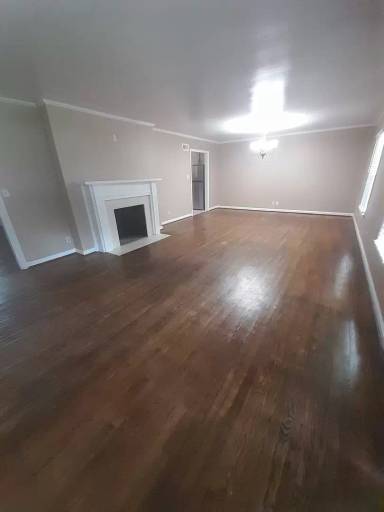 Main picture of 26 Parkwood Cir
