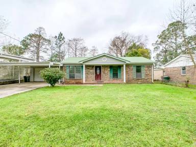 Main picture of 493 Herron Villa Ln