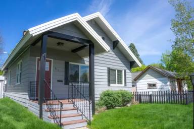 Main picture of 611 E Garden Ave