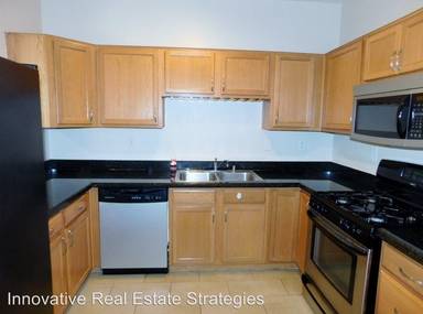 Main picture of 513 W Colton Ave