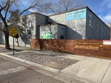 Main picture of 401 14th St NW
