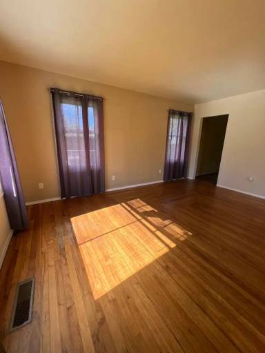 Main picture of 2421 Central Ave