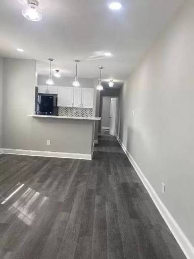 Main picture of 77 Forest Hill Pkwy